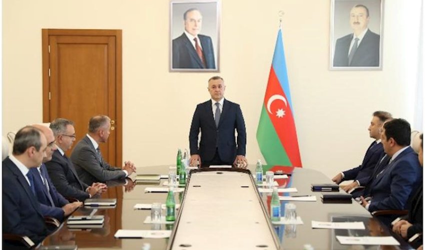 Nazir təyin olunan Anar Bayramov kollektivə təqdim edilib