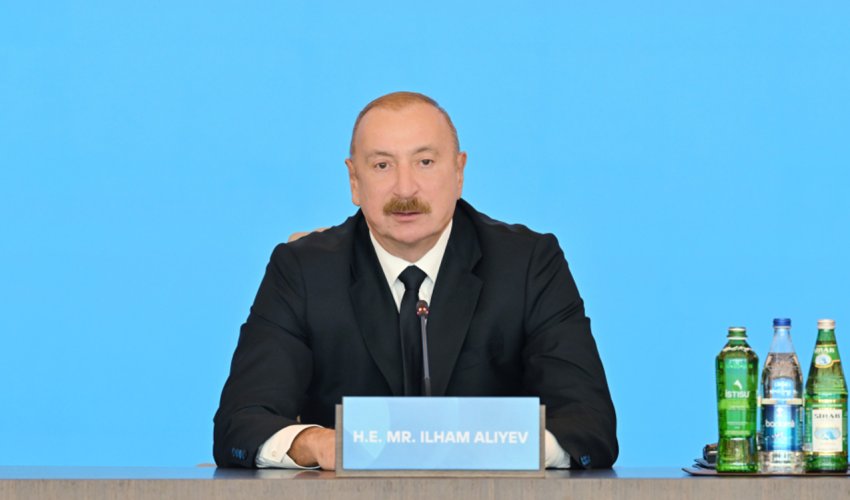 Prezident Forumda çıxış edir