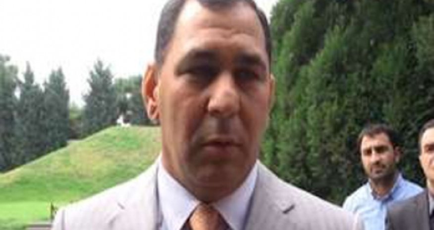 Fərhad Əliyev Londonda oğlu ilə görüşüb