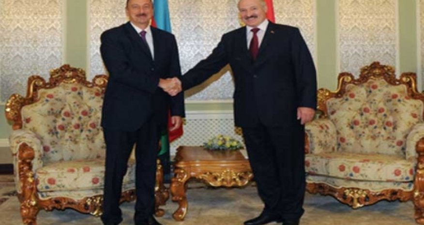 Azərbaycan və Belarus prezidentlərinin təkbətək görüşü oldu