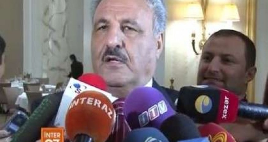 Очередная выходка Таги Ахмедова против журналистaВИДЕО