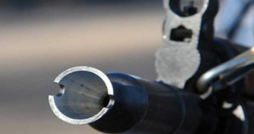 Zaqatalada naməlum şəxslər avtomobili avtomatdan atəşə tutublar, üç nəfər ölüb