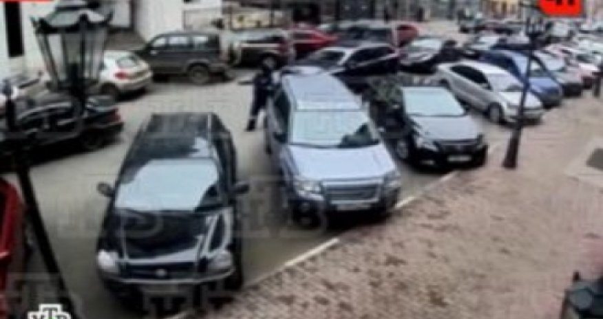 Похищение BMW с двумя миллионами долларов «на борту» - ВИДЕО