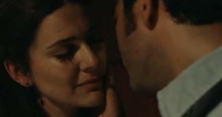 Поцелуй, побивший рекорды просмотра -ВИДЕО