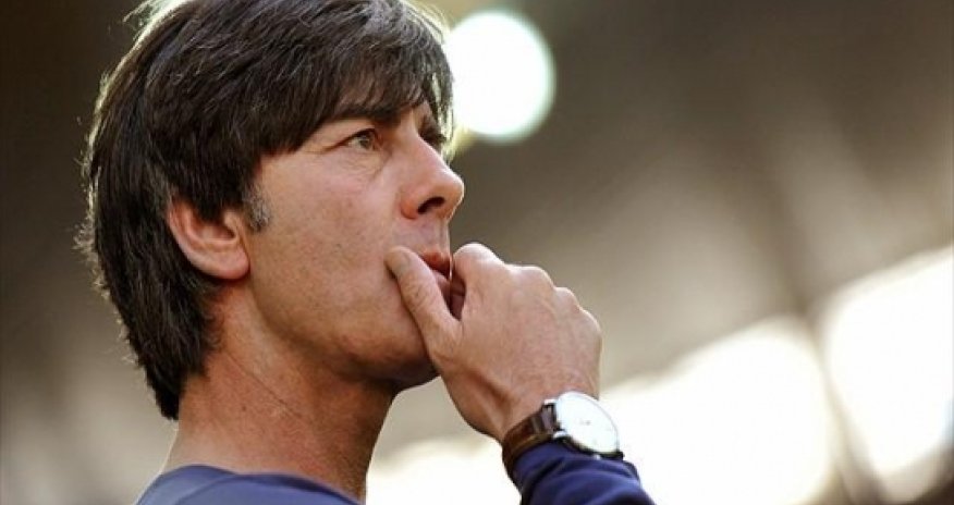 Baş məşqçi “Qızıl top”u boykot etdi