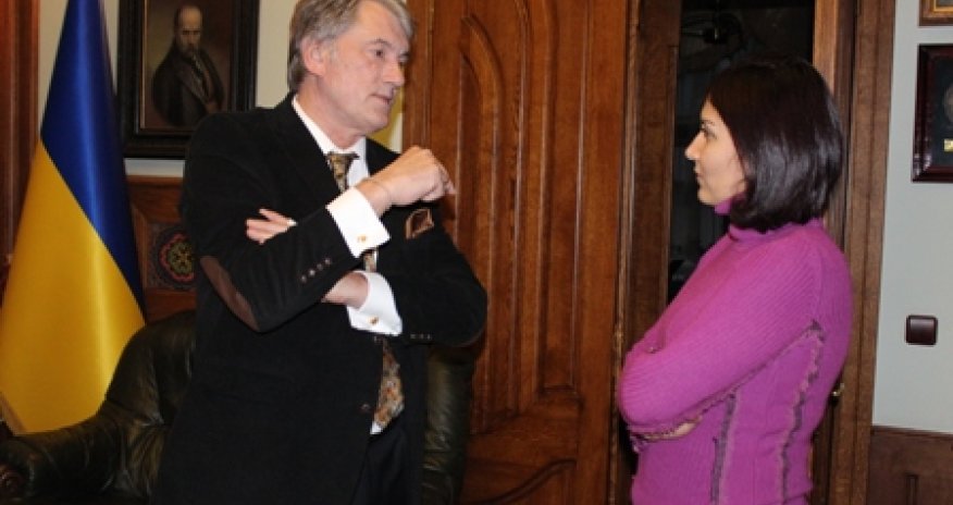 Viktor Yuşşenko azərbaycanlı jurnalistə müsahibə verdi - FOTOLAR