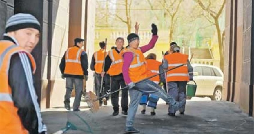 Rusiyada miqrantlar tikinti firmasından qovuldular