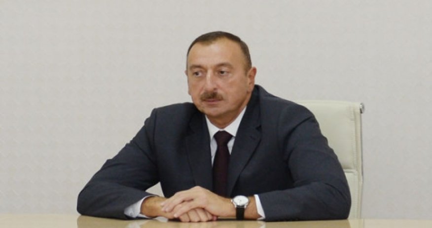 Ильхам Алиев подарил спортсменам квартиры