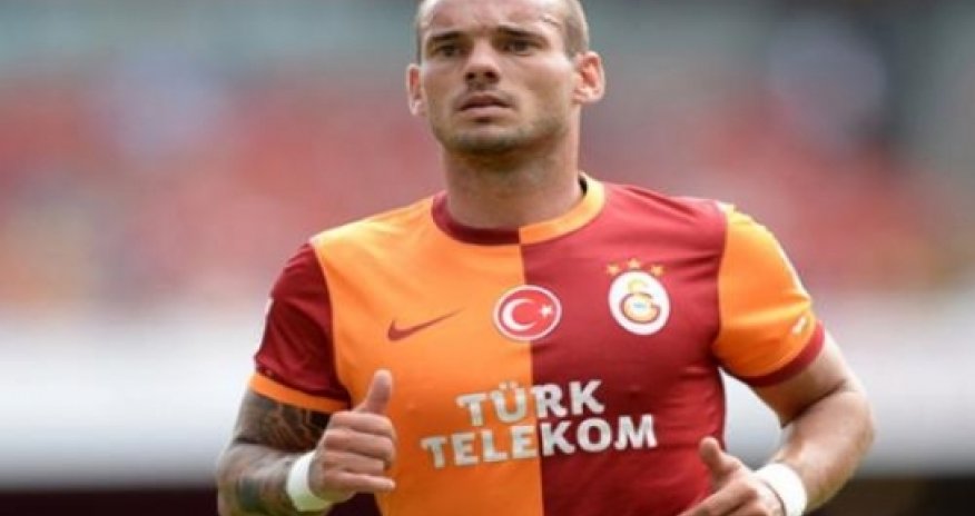 Sneyder: "Fənərbaxça" ilə xal fərqini aradan qaldıracağıq"