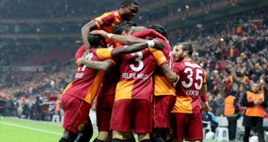 "Qalatasaray" qalib gəldi, "Fənərbaxça" uduzdu