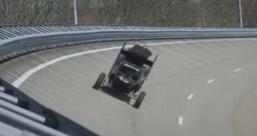 Продается гибрид мотоцикла и вертолета -ВИДЕО