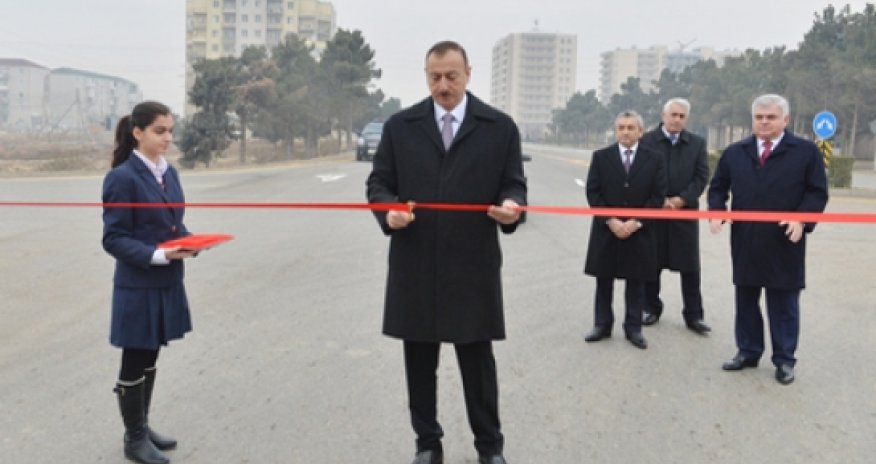 İlham Əliyev avtomobil yolunun açılışında iştirak edib