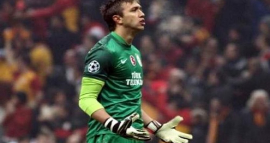 "Qalatasaray" Muslera ilə müqaviləni yenilədi