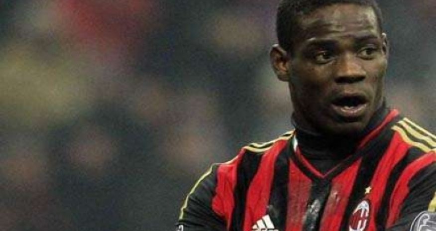 Balotelli "Qalatasaray"a gəlir?