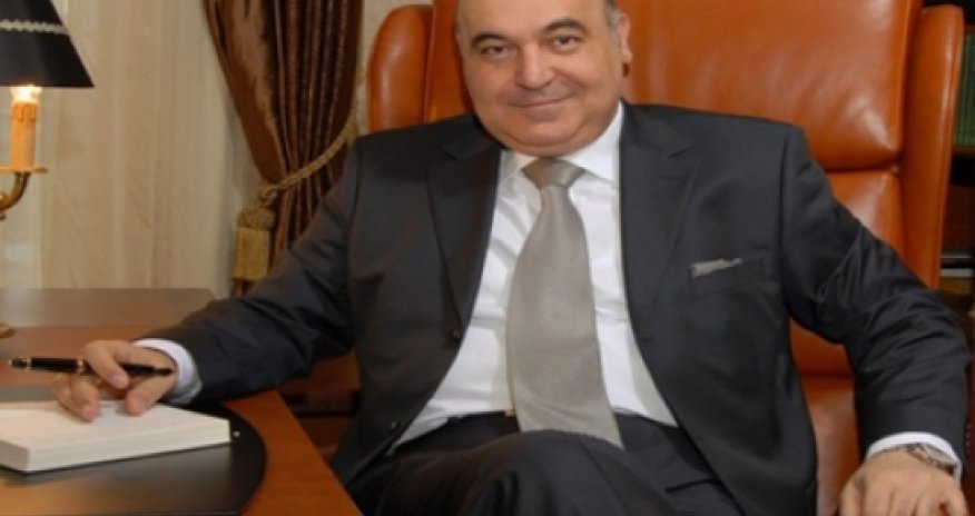 Çingiz Abdullayev futboldan kitab yazdı