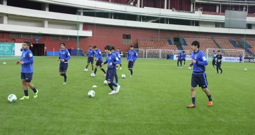 Millimiz Sankt-Peterburqda ilk məşqinə çıxdı - FOTOLAR