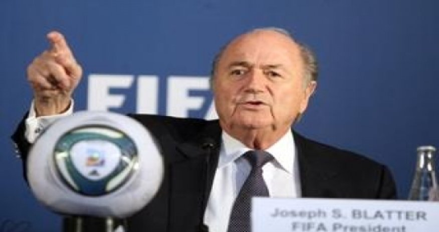 Blatter: "Belə futbolçular cəzalansa, yaxşı olar"