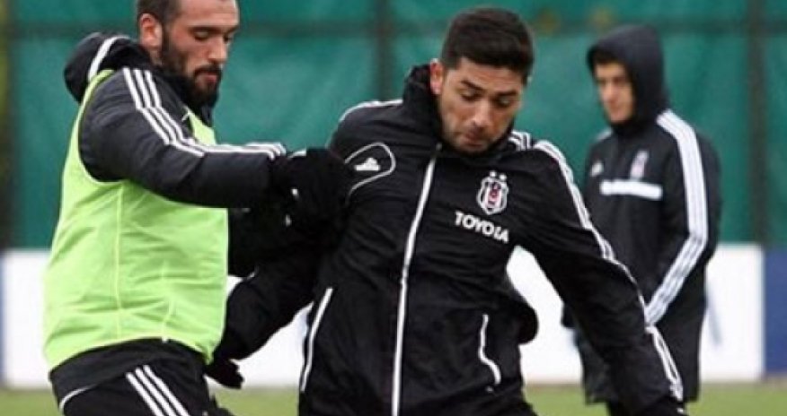 "Beşiktaş"ın futbolçusu bıçaqlandı