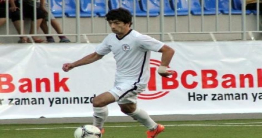 "Qarabağ"ın futbolçusu rəsmən "Simurq"da