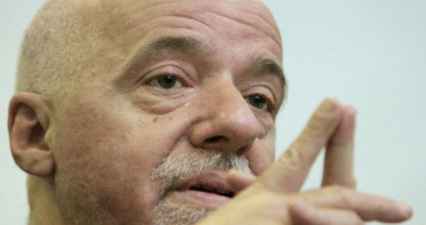 "Bakirə Məryəmin özü bizim yanımıza gələ bilər" - Paulo Koelyo