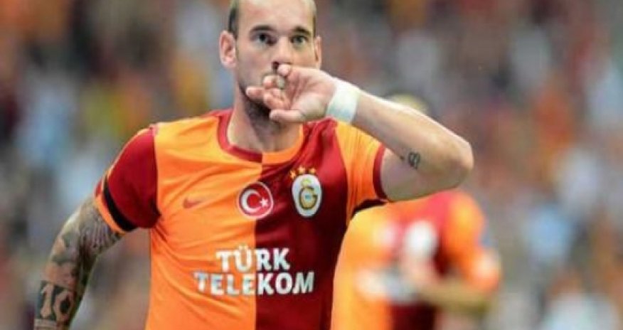 Sneyder "Qalatasaray"ın kapitanı oldu