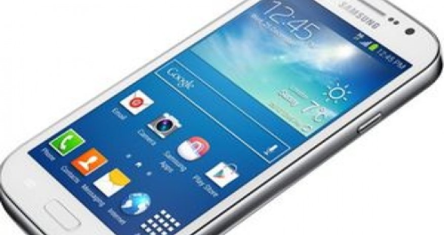 “Samsung” şirkəti yeni smartfonunu təqdim etdi