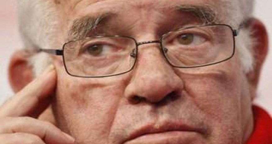 Ölkəsini Avropa çempionu edən baş məşqçi vəfat etdi