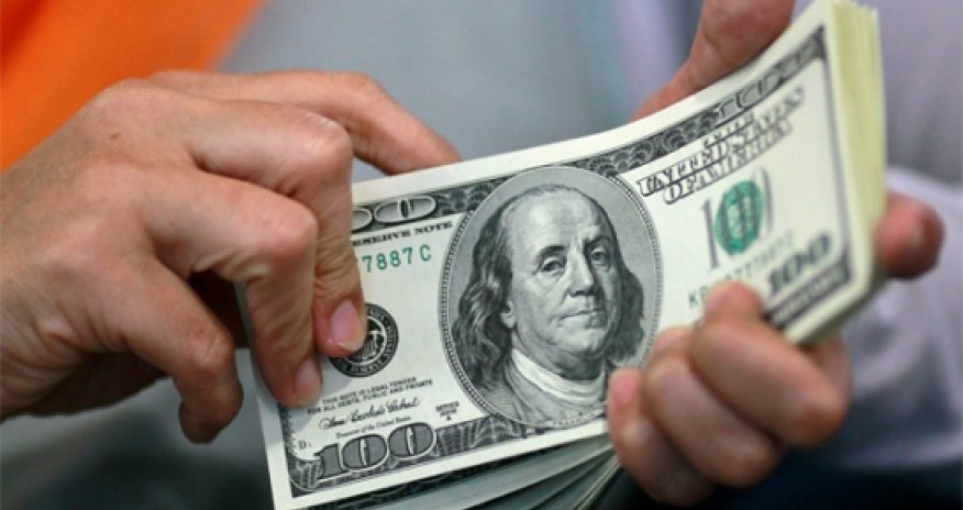 Из России в Азербайджан за год переведено $892 млн.