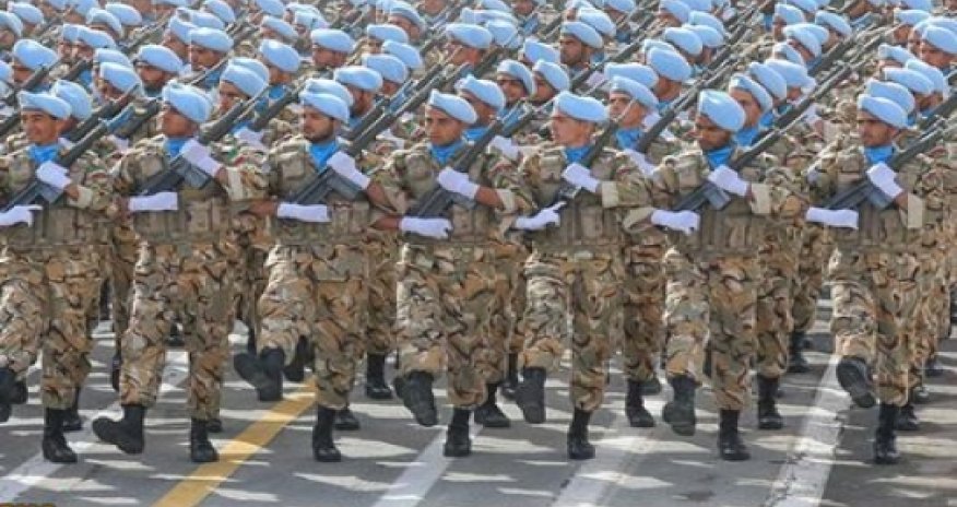 Военный флот Ирана отправился к морским границам США