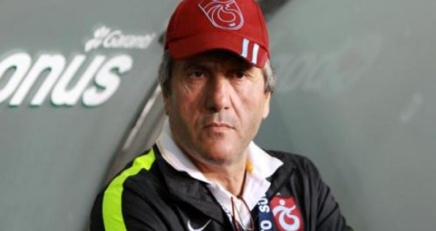 "Trabzonspor" baş məşqçisi ilə yollarını ayırdı