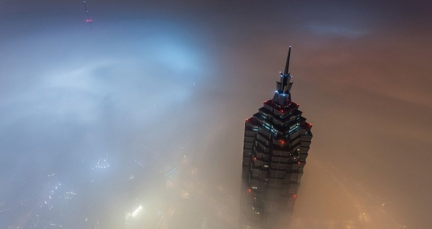 Люди-пауки: фотографии с 650-метровой Шанхайской башни -ФОТО+ ВИДЕО