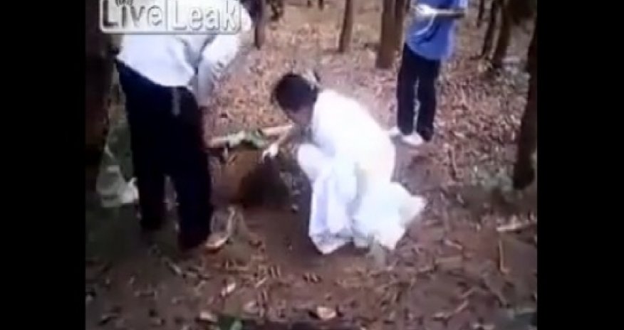 Похороненный заживо ребенок выжил -ВИДЕО