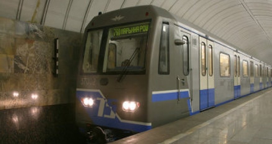 Стало известно имя скончавшегося в Бакинском метро человека