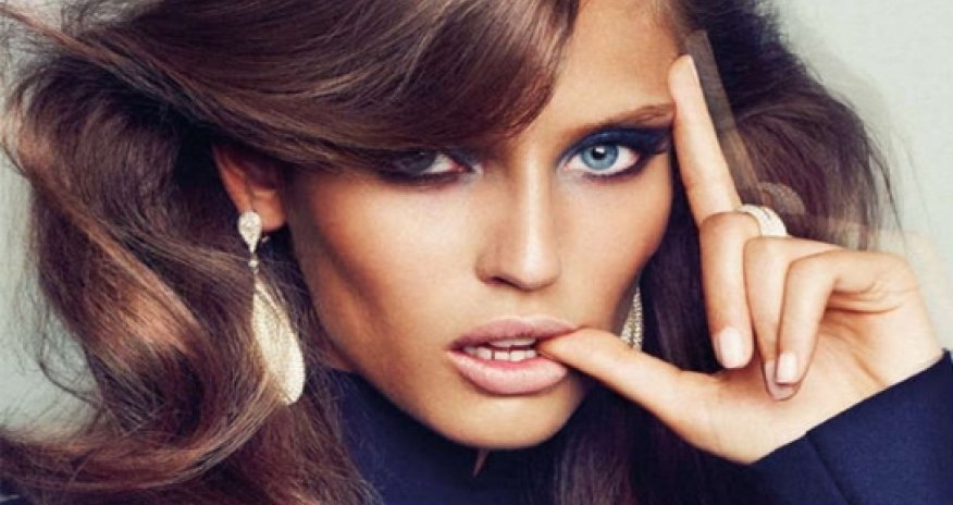 Dünyaca məşhur model Bakıya gəldi - FOTO