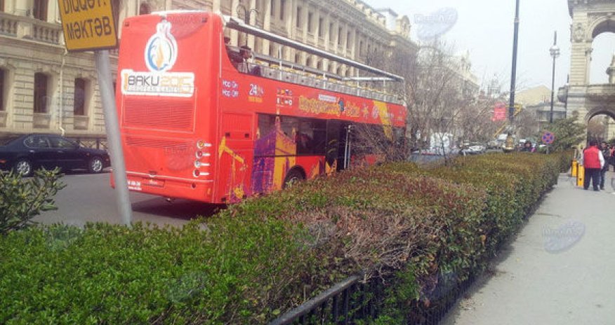 Bakıda ikimərtəbəli avtobuslar - FOTO