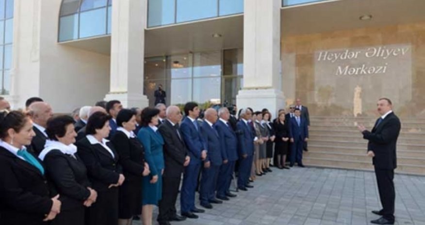 İlham Əliyev: “Azərbaycan dünya miqyasında mərkəzə çevrilib”
