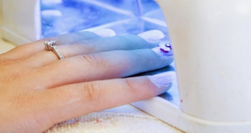 Could those weekly manicures be causing skin cancer?