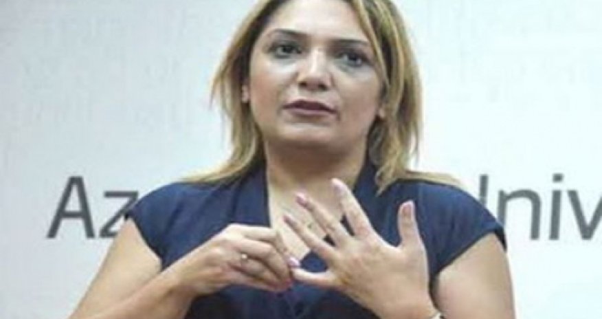 Mətanət Əzizovanın evindən kompüterlər və sənədlər götürülüb