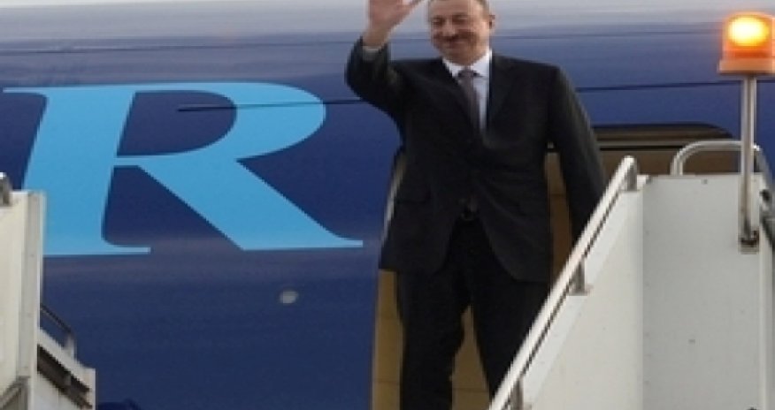 İlham Əliyevin Gürcüstan səfəri başa çatdı