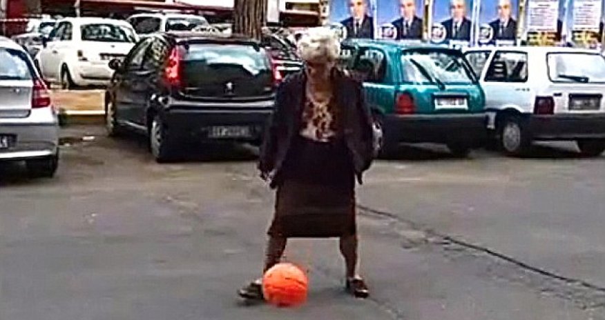 Elderly woman shows off her keep-up skills - PHOTO+VIDEO