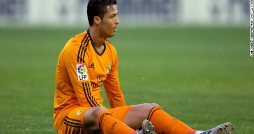 Cristiano Ronaldo injured as Real Madrid title bid falters