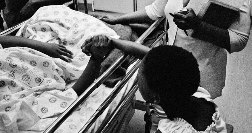 Portraits of stolen innocence - PHOTO