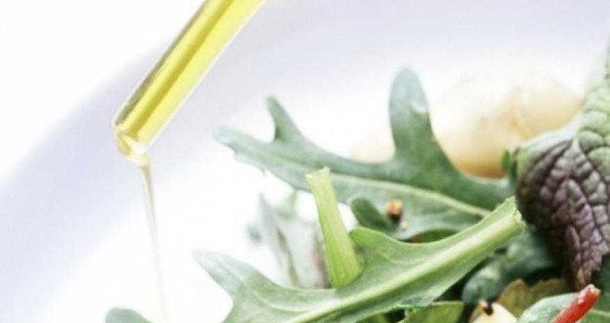 Olive oil and salad combined 'explain' Med diet success