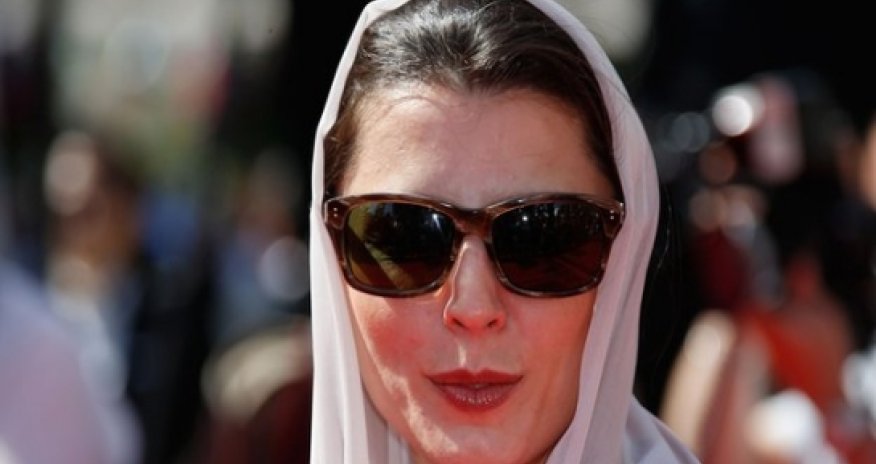 Iranian backlash over Leila Hatami Cannes kiss