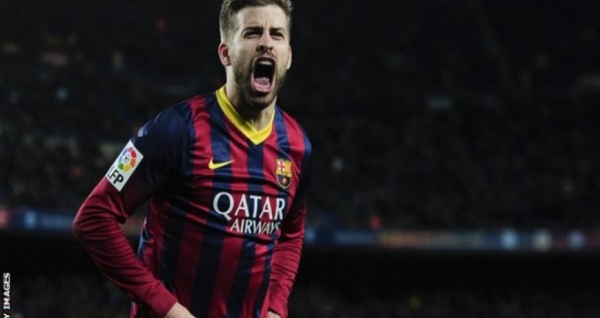 Gerard Pique: Barcelona defender agrees extension until 2019