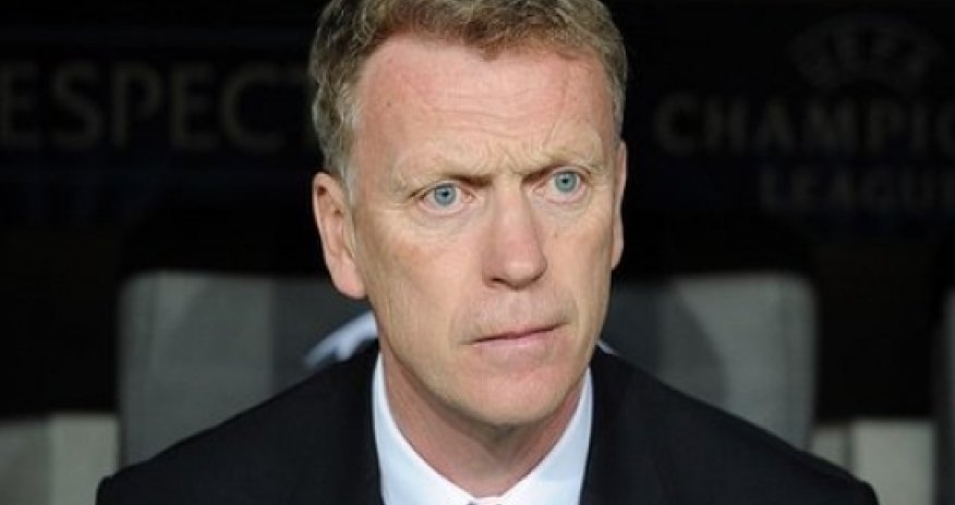 Ex-Manchester United boss David Moyes probed over bar 'scuffle'