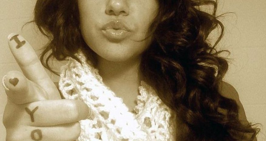 Student shoots herself dead weeks after starring as porn amateur - PHOTO