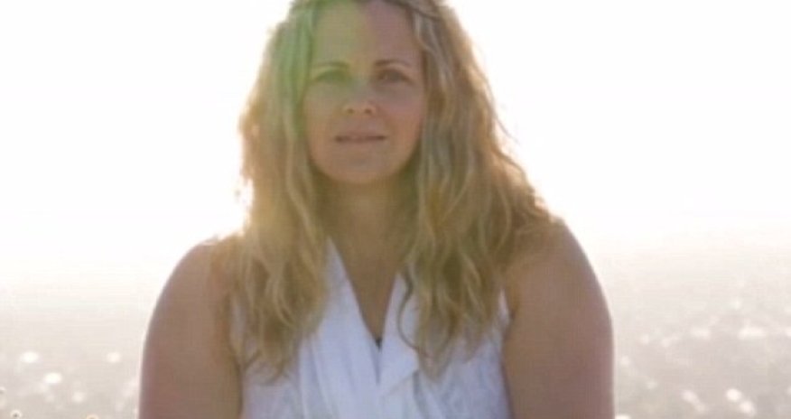 Former bodybuilder embraces 'reverse progress' - PHOTO