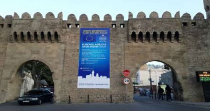 Səfirliklər Bakıda çadır qurdular - Fotolar