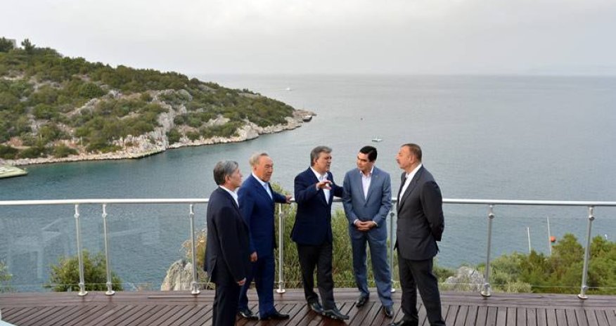 İlham Əliyev “Türk düyünü”ndə - FOTOLAR